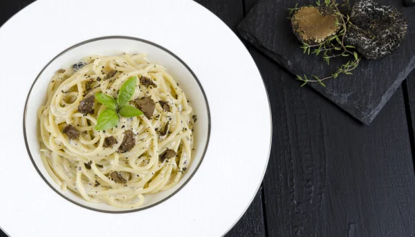 Pasta con salsa de trufa