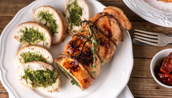 Pechuga de pavo rellena de pesto