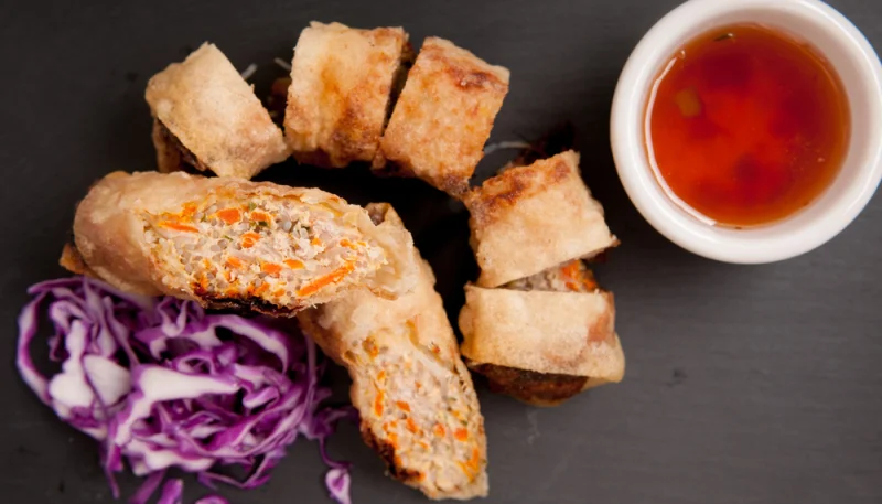 Rollitos vietnamitas fritos