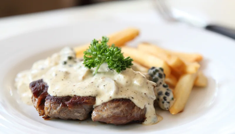 Ternera con salsa de yogur