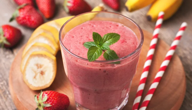 Batido de fresa y plátano