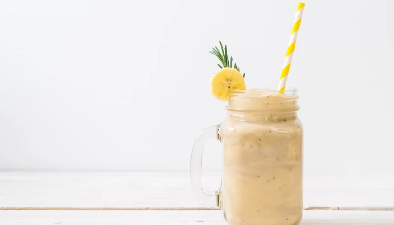 Batido de plátano y avena