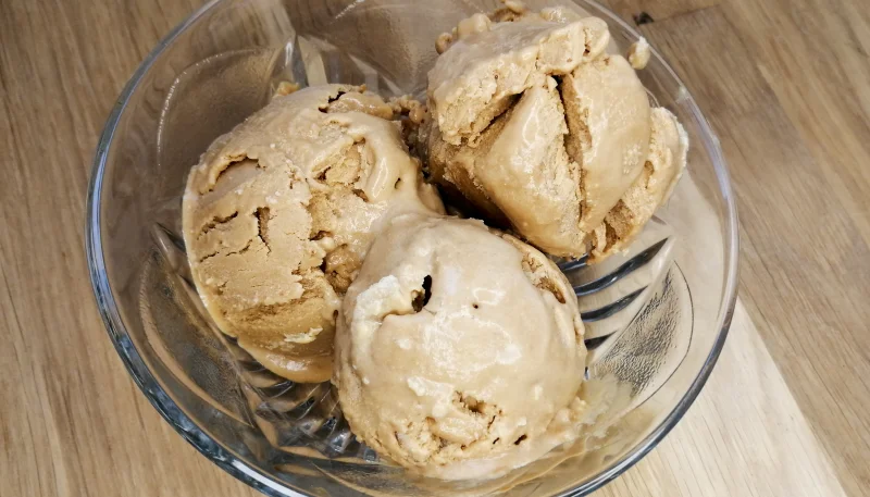 Helado de dulce de leche y nata