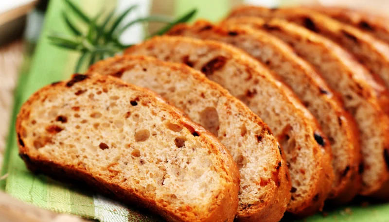 Pan de tomate seco sin gluten