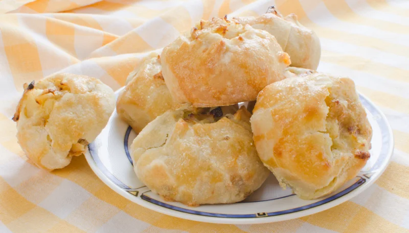 Pasteles de patata y cebolla o Knish