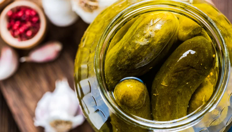 Pepinillos en vinagre tradicionales