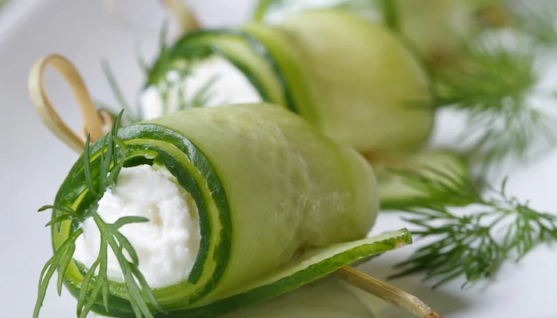 Rollitos de pepino dulce