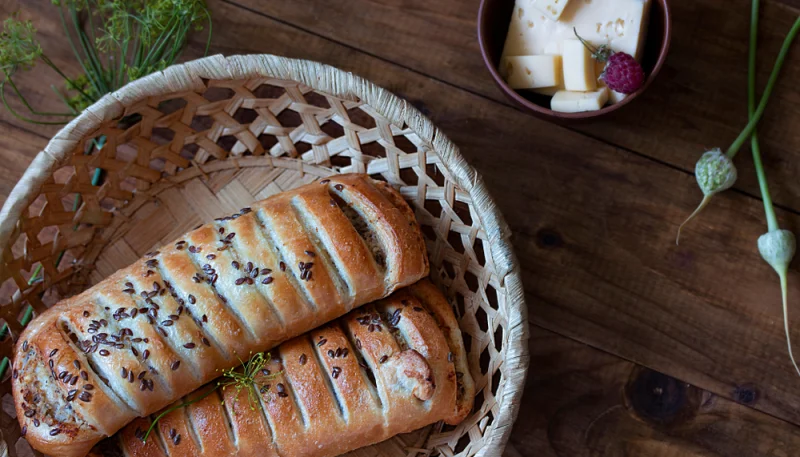 Salchicha hojaldrada con queso