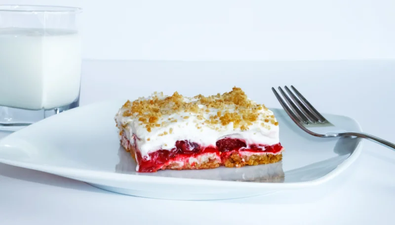 Tarta de fresas con nata expres