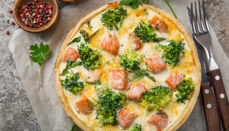 Tarta de salmón y brócoli