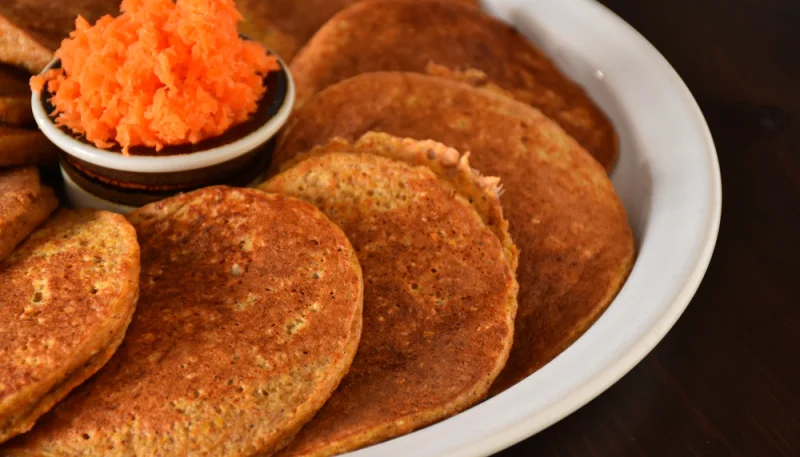 Tortitas de zanahoria con canela