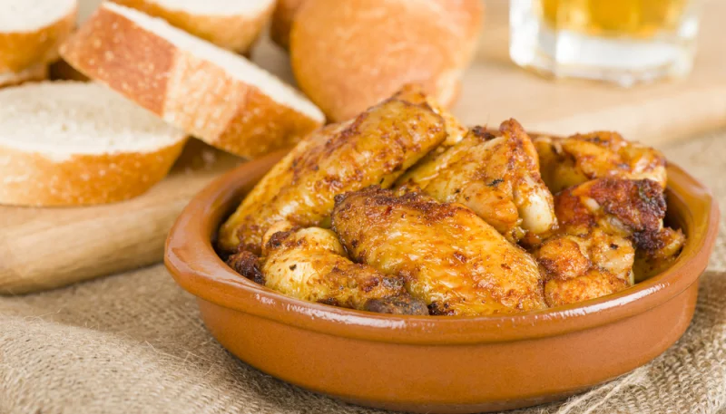 Alitas de pollo al ajillo