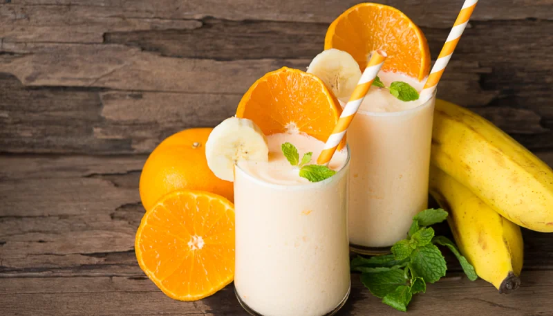 Batido de plátano y naranja