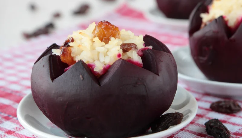 Remolacha rellena de arroz