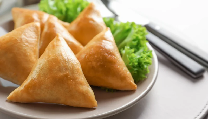Samosas de atún
