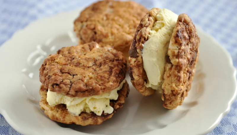 Sándwich helado de plátano