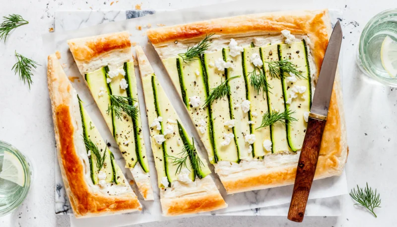 Tarta salada de calabacín y queso de cabra