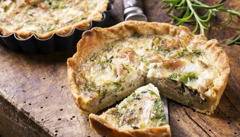 Tarta salada de pez espada