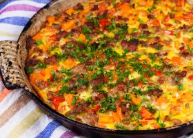 Tortilla de calabaza y salchichas