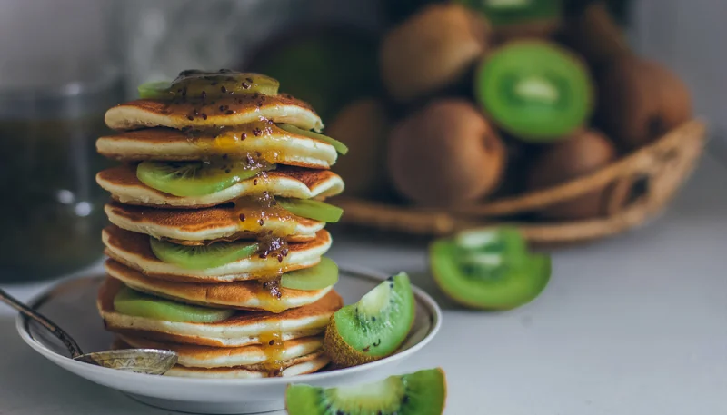 Tortitas de avena con kiwi