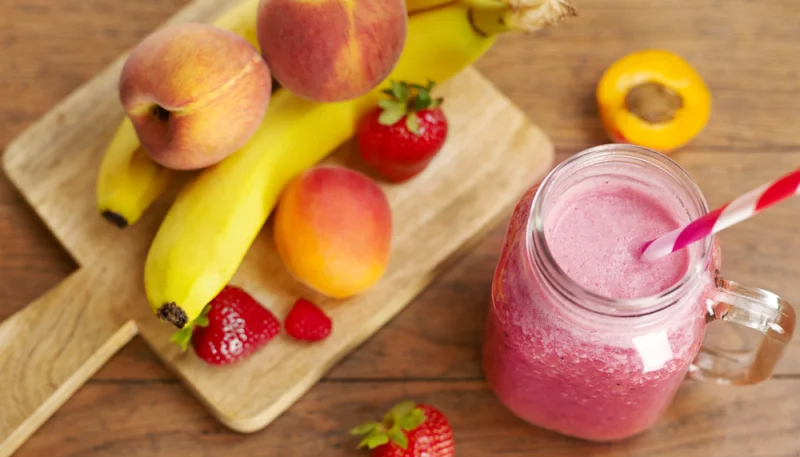 Batido de melocotón y fresas