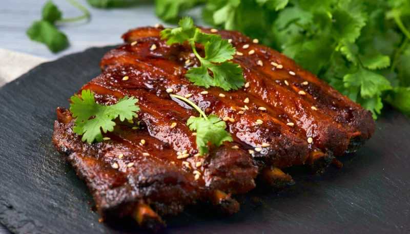 Costillas a la barbacoa en olla de cocción lenta