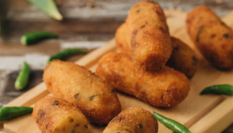 Croquetas de patatas con menta