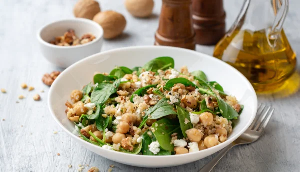 Ensalada de espinacas y garbanzos