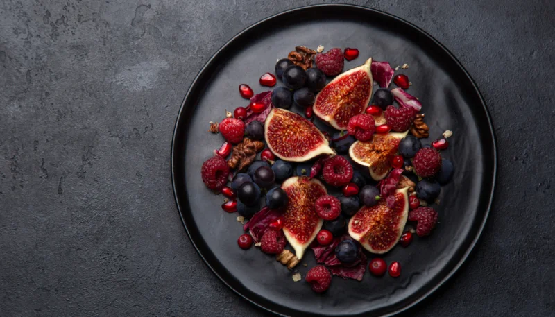 Ensalada de higo y frutos rojos