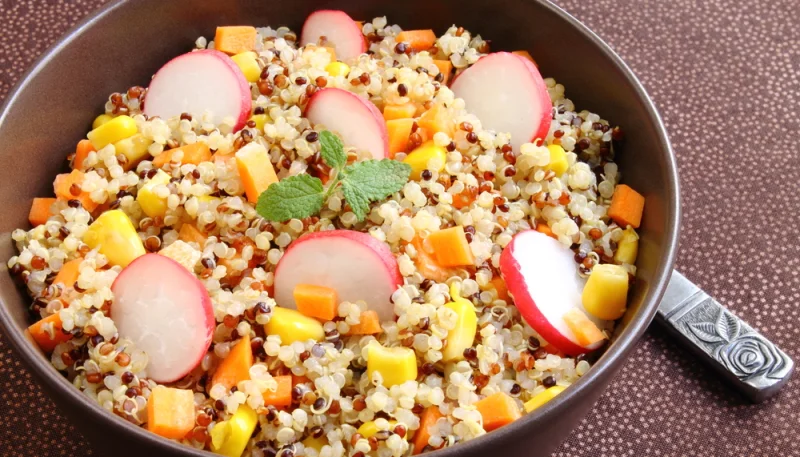 Ensalada de quinoa y maíz