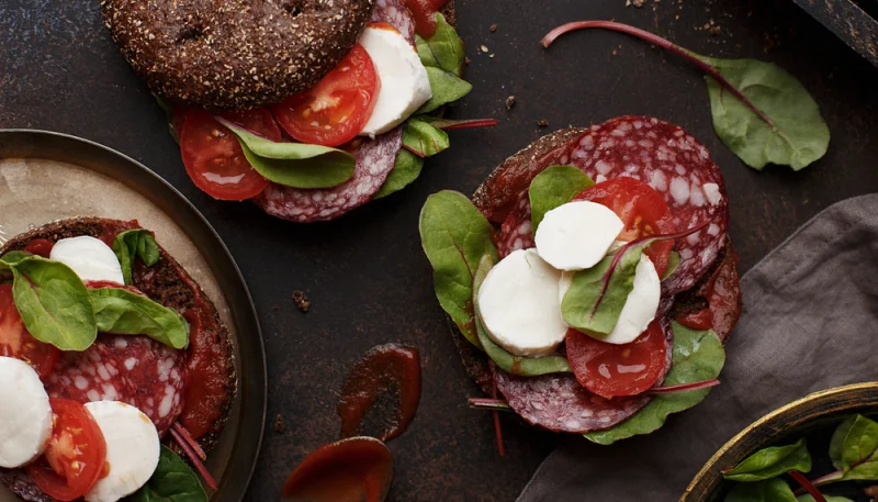 Hamburguesa de salami