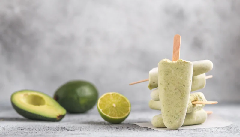 Paletas de aguacate