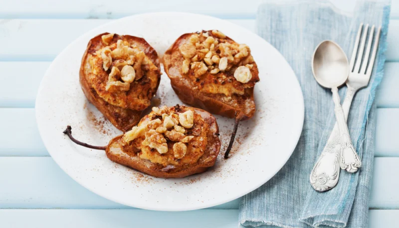 Peras con ricotta y canela