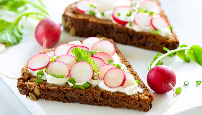 Sándwich con rábano