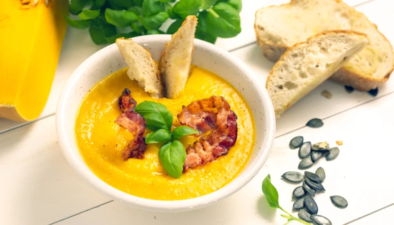 Crema de calabaza y bacon ahumado