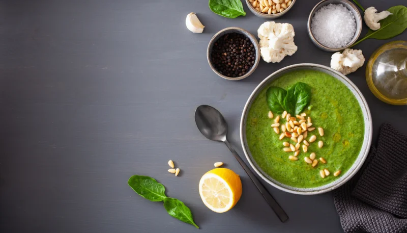 Crema de espinacas y coliflor