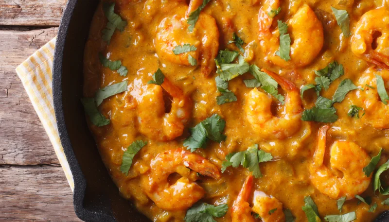 Gambas al curry con arroz