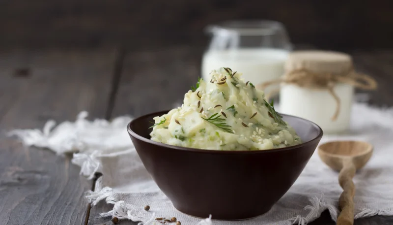 Puré de patatas con aceitunas