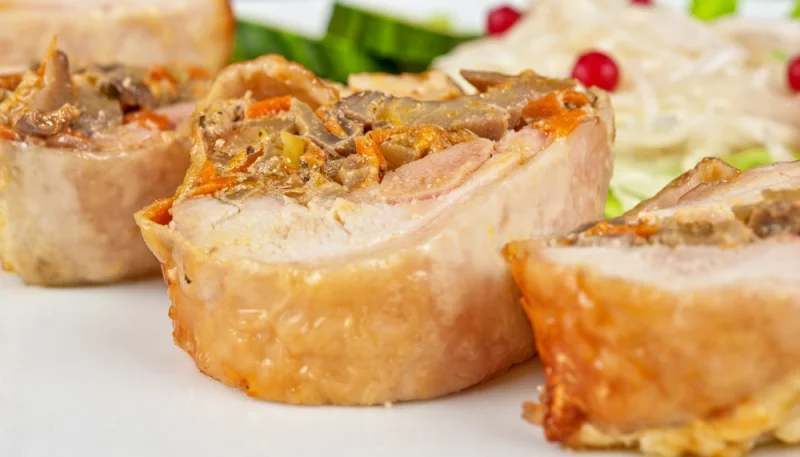 Rolls de pollo con champiñones