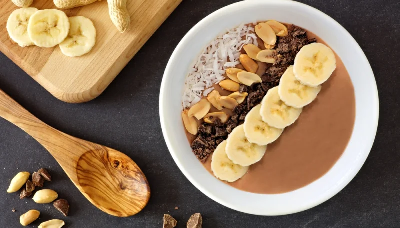 Smoothie bol de plátano y chocolate