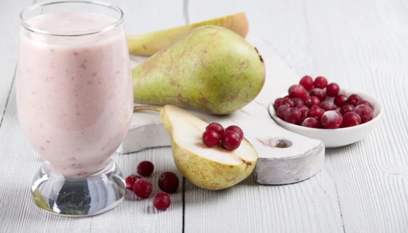 Batido de pera y arándanos