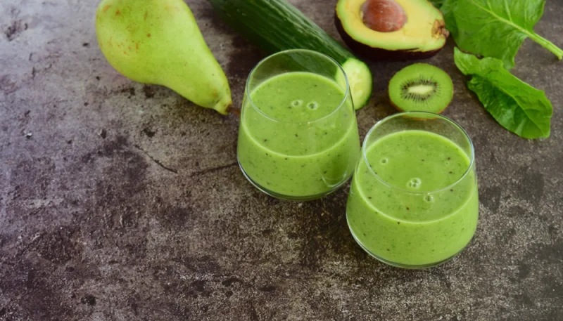 Batido de pera y pepino