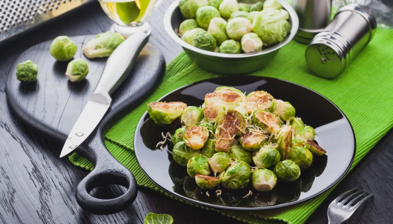 Coles de Bruselas con queso