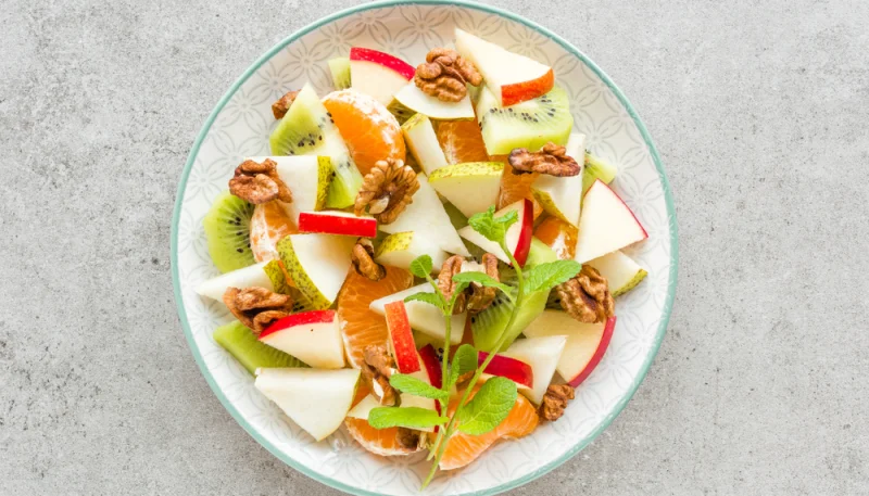 Ensalada de kiwi y manzana