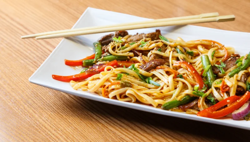 Tallarines con ternera