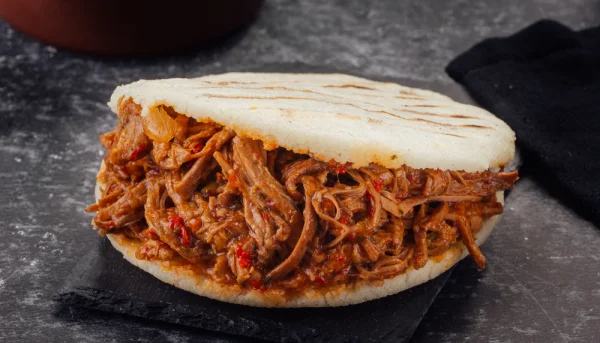 Arepas caseras: recetas de masa de arepa y rellenos