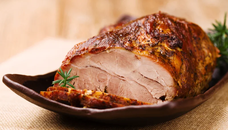 Cerdo asado con miel y mostaza