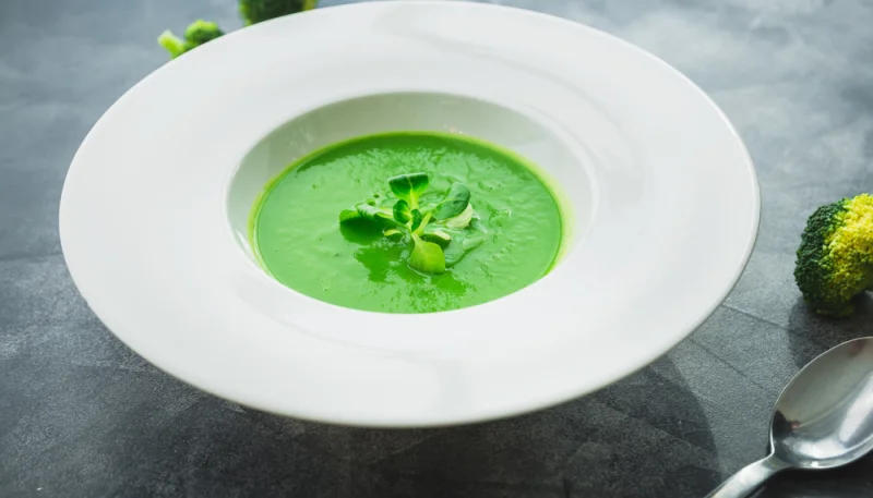 Crema de calabacín y espinacas