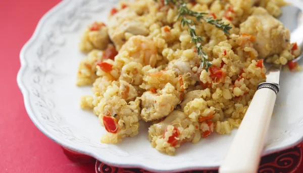 Quinoa con trozos de pollo