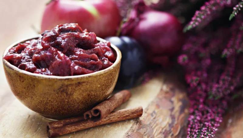 Compota de manzana y ciruelas